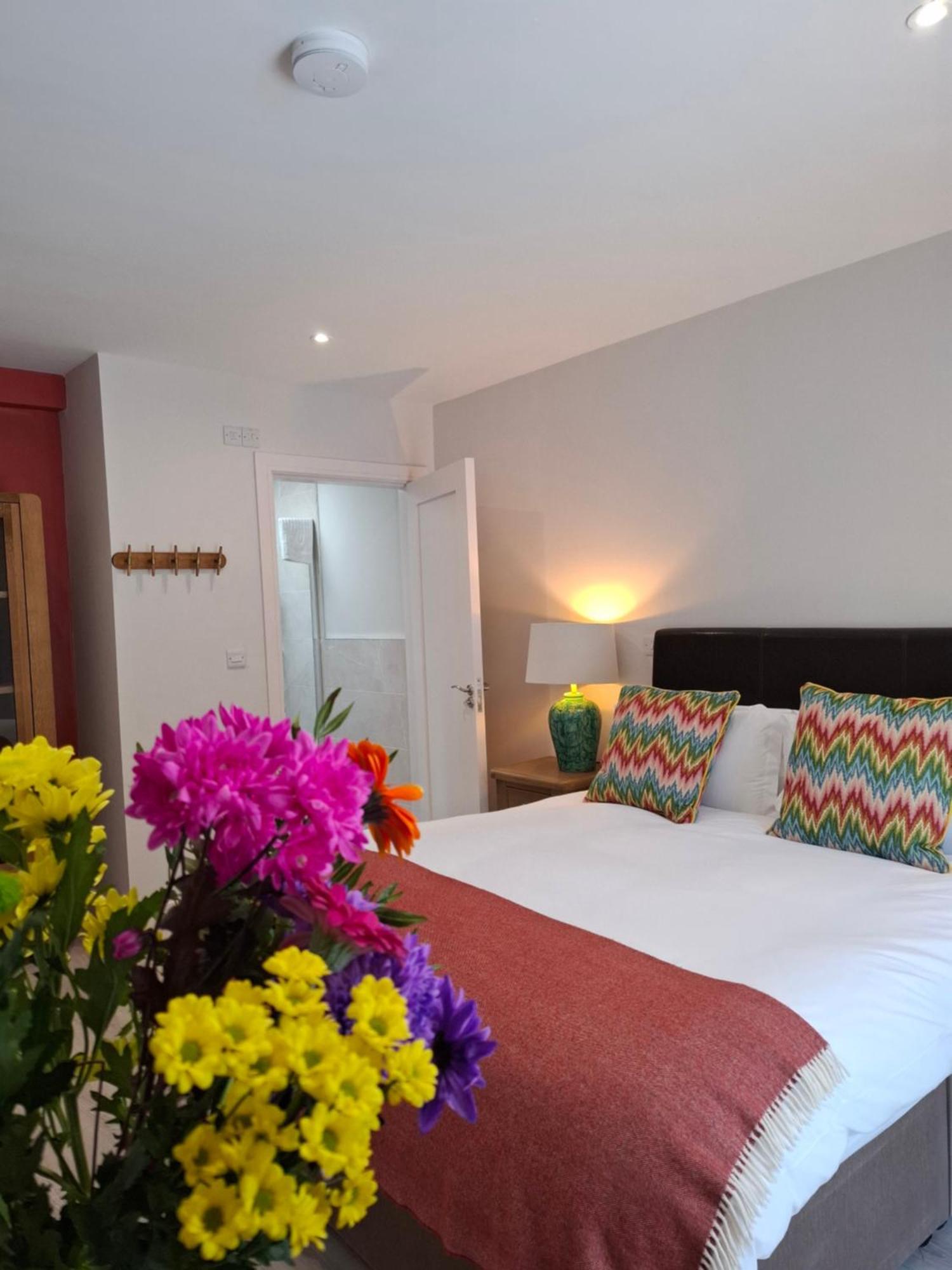 Granville House Apartments And Garden Suites 발리페라이터 외부 사진